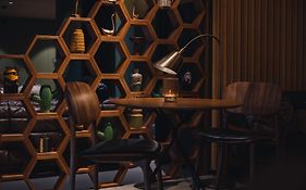 Hotel V Fizeaustraat